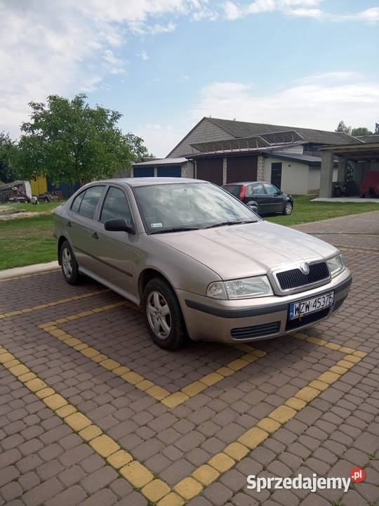 Motoryzacja beżowy Octavia Puławy sprzedam
