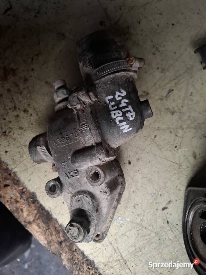DAEWOO LUBLIN 24 diesel obudowa termostatu