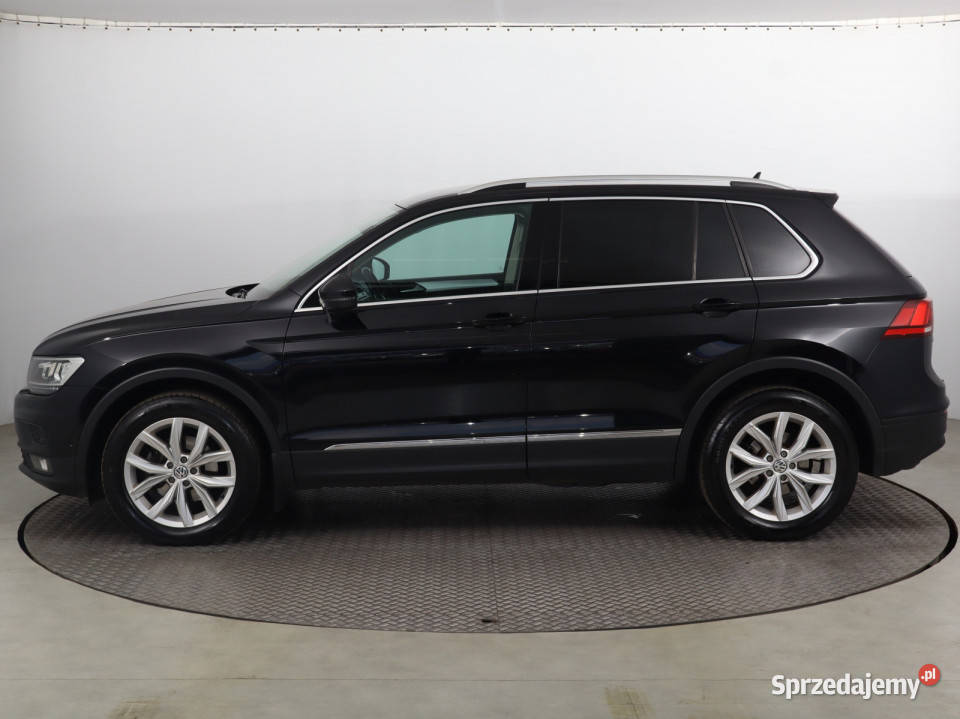 VW Tiguan 20 TDI światła LED Tiguan dolnośląskie Bielany Wrocławskie