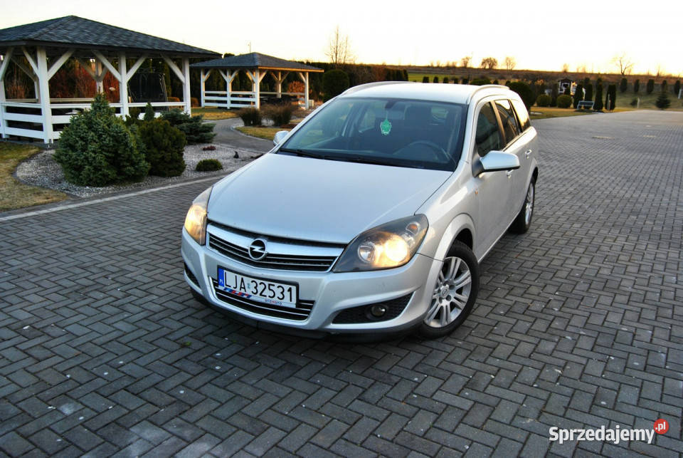 Opel Astra Zarejestrowany ważne opłaty Modliborzyce