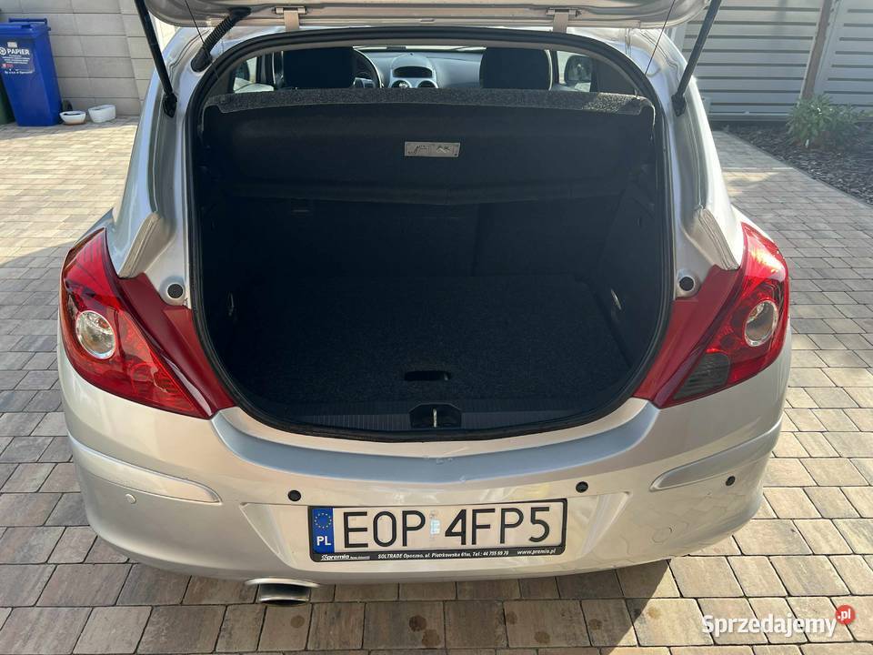Opel Corsa D 14 Benzyna 2011 Klimatyzacja Opoczno