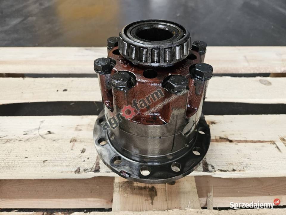Mechanizm róznicowy FWD Massey Feguson 8270 8170