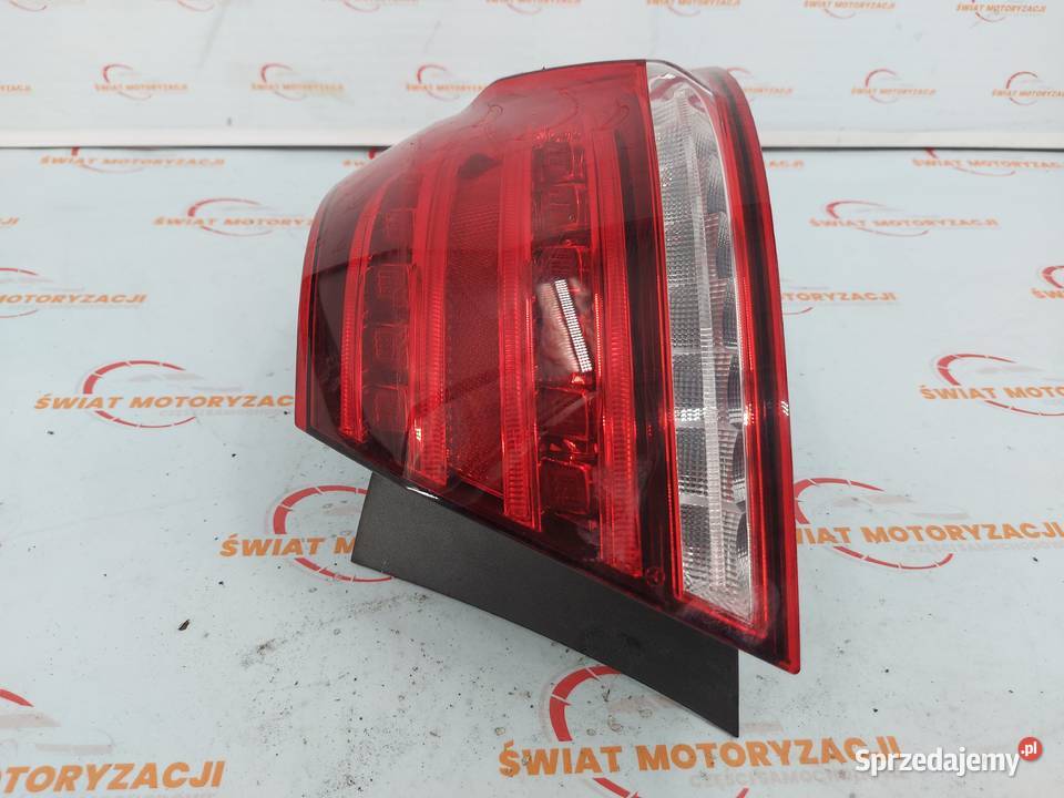 MERCEDES E KLASA W212 LIFT lampa prawa tył