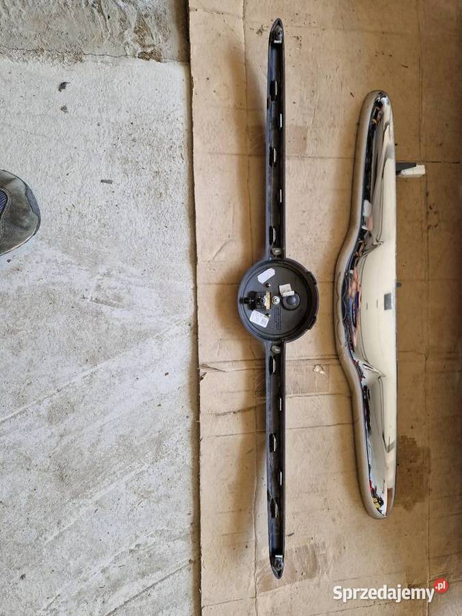 Do sprzedania Emblemat i listwa tylnia Fiat 500 Krosno