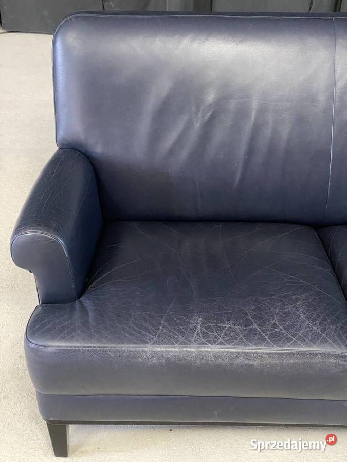 Sofa skórzana 2osobowa klasyczna na drewnianych Budno