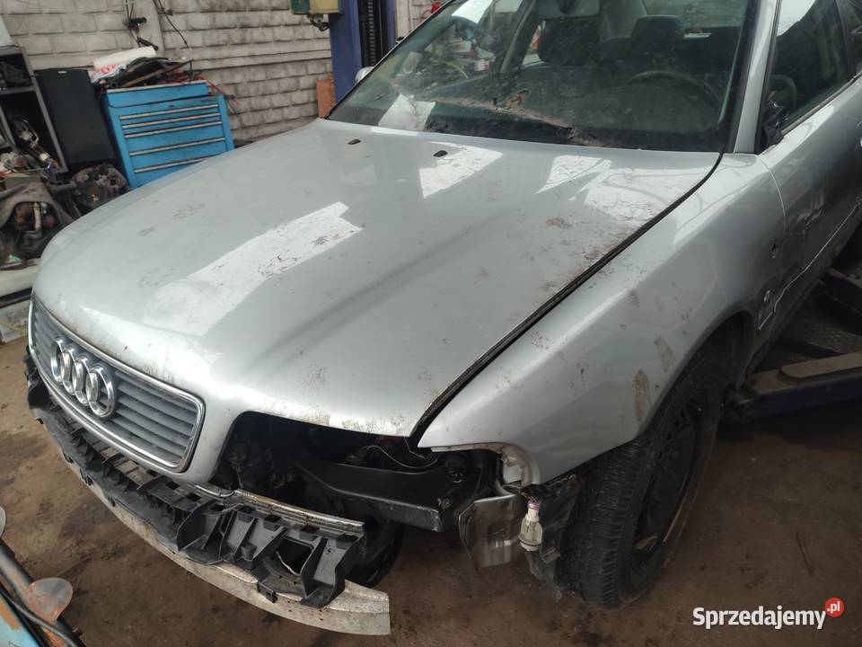 maska audi a4 Rok produkcji 2000