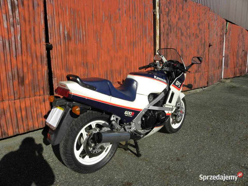 kawasaki GPZ 600Rpiękny klasyk elektryczny starter Wrocław