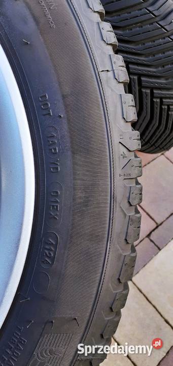 Koła FORD 5x108 2355017 MICHELIN Cross Climate 2 Biała