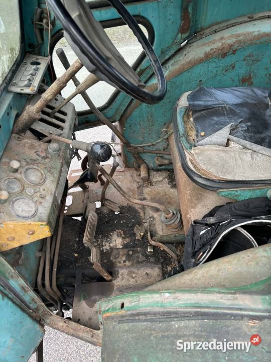 Ciągnik ltz 4 cylindrowy wspomaganie lubelskie