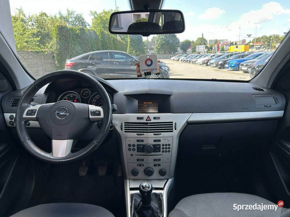 Opel Astra 7 lat 1en wł klima tempomat 6bieg Żory sprzedam