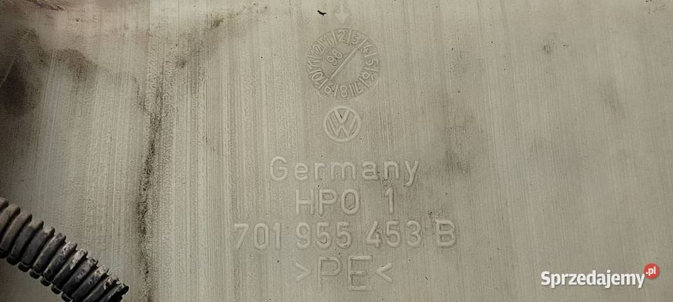 ZBIORNICZEK SPRYSKIWACZY AUDI A6 C5 701955453B Lipno
