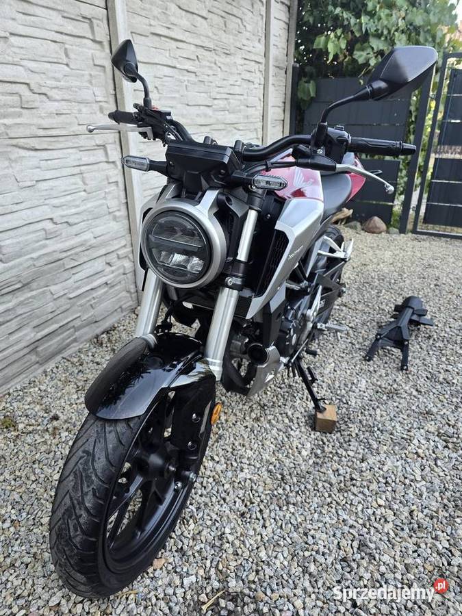 Honda cb125r PIĘKNA Honda Sobótka