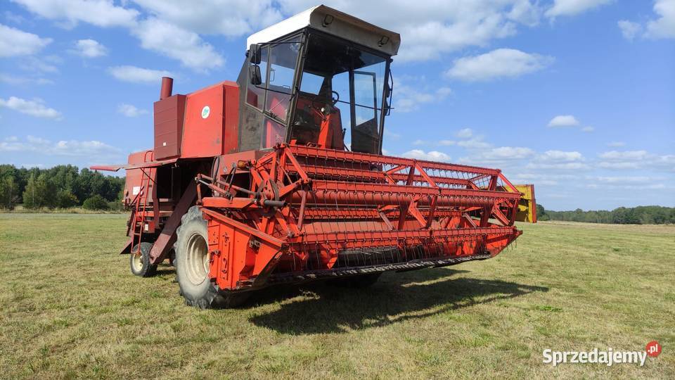 Kombajn Bizon Z056 z kabiną Maszyny rolnicze