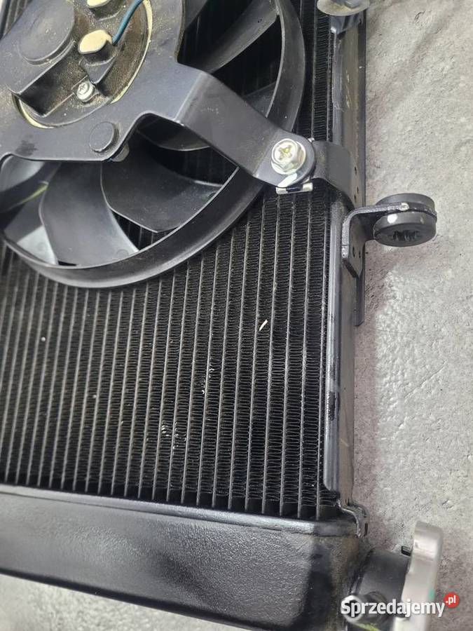HONDA CBR 650 R 650R 2123 CHŁODNICA WIATRAK Chłodnice Nowy Tomyśl