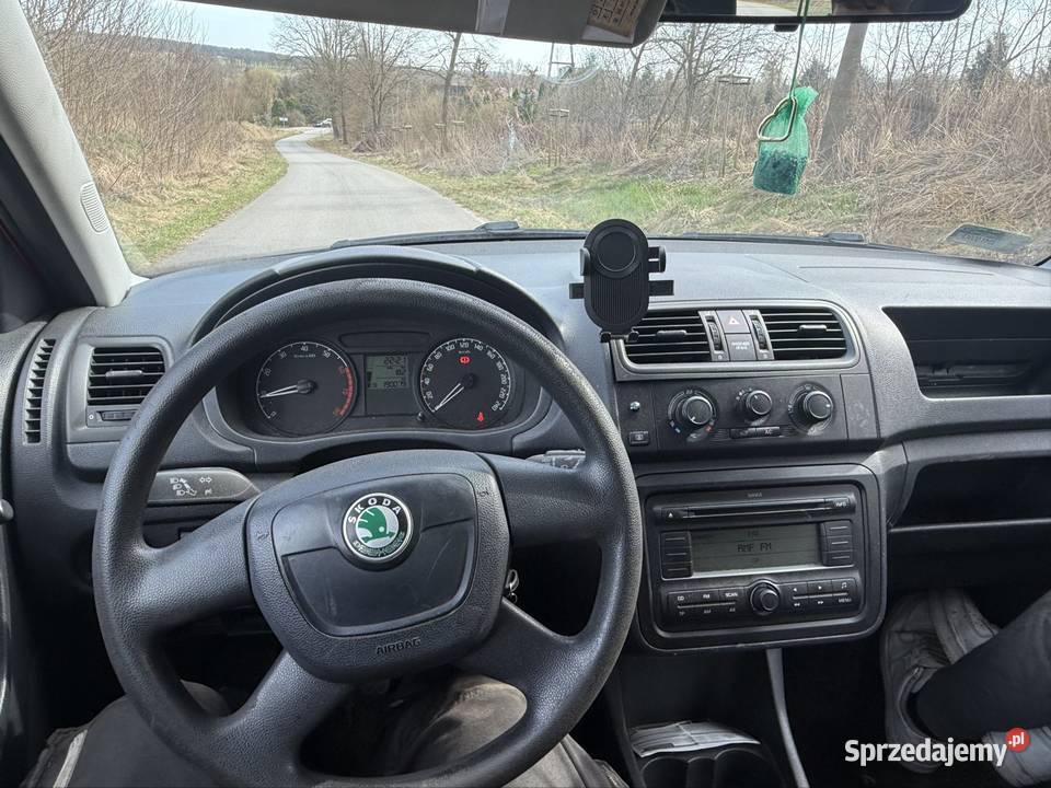 Skoda Fabia 2009 12 ekonomiczne nieuszkodzony Fabia Chojna