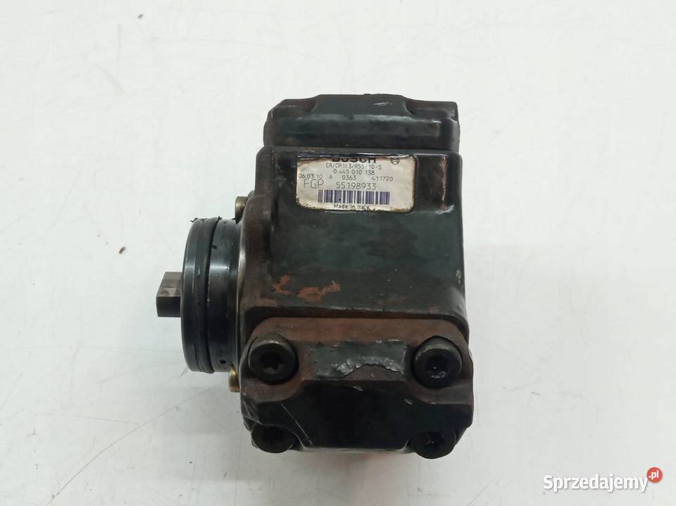 POMPA WTRYSKOWA 0445010138 55198933 13 CDTI Opel