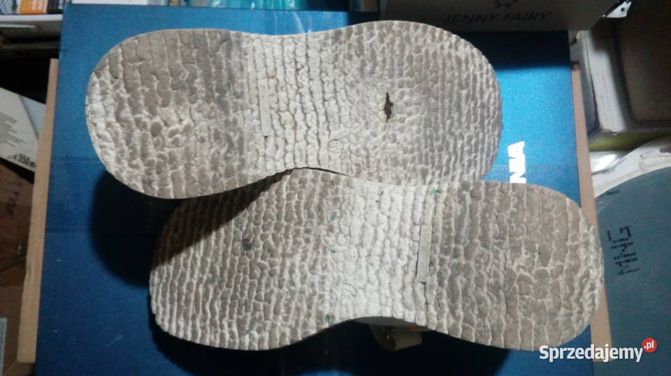BiagioliBiałe buty na wysokiej 20cm Świdnik