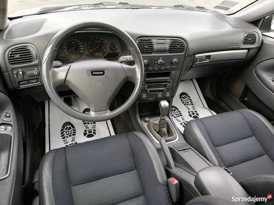 Volvo V40 2002 Lift 16 Benzyna Xenon Klima Alusy 4/5 sprzedam