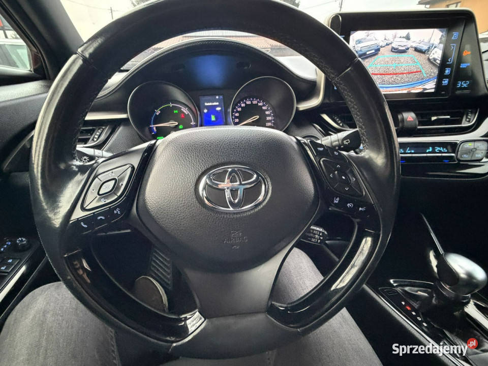 Toyota CHR 18 selection skóra full LED hybryda