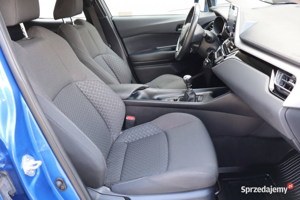 Toyota CHR 12 Turbo asystent pasa ruchu Zabrze