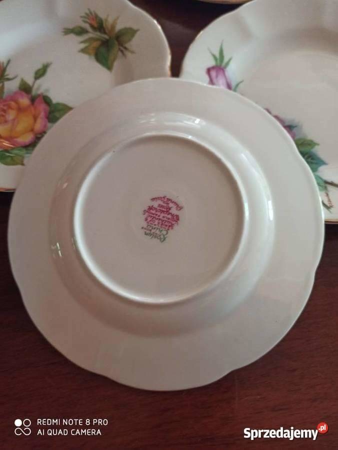 Talerzyk z różami Wheatcroft Roses Roslyn