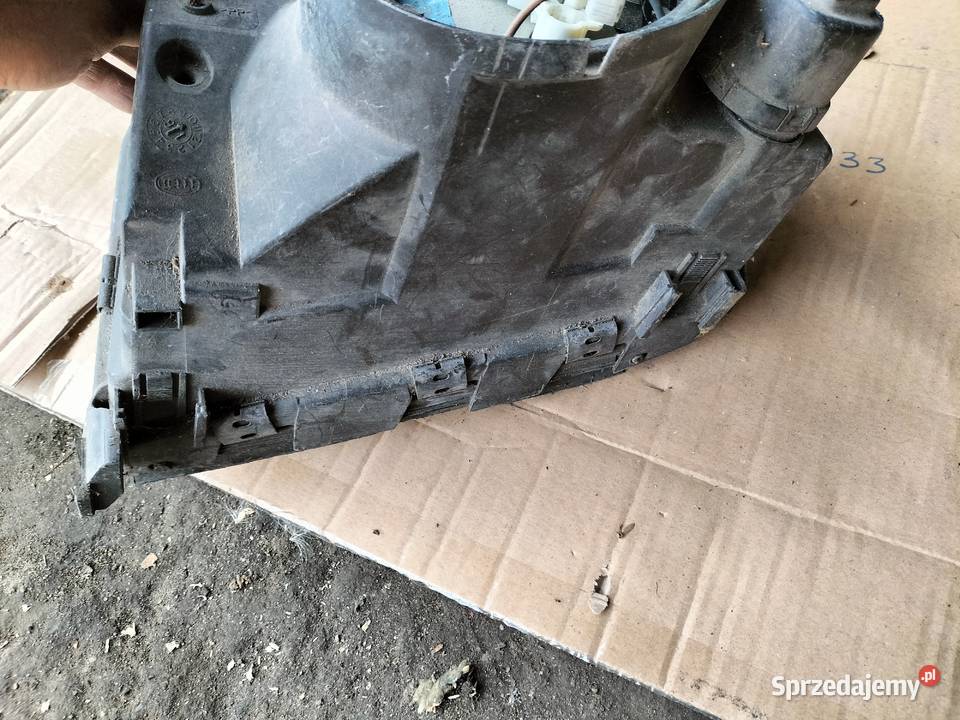 LAMPA PRZÓD PRZEDNIA PRAWA REFLEKTOR AUDI 100 C4 Kamień-Kolonia