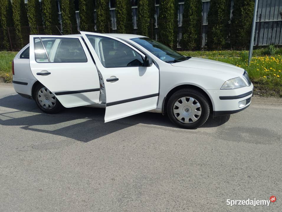 sprzedam skodę octavię combi 2 lpg 1600 poj mpi Kielce