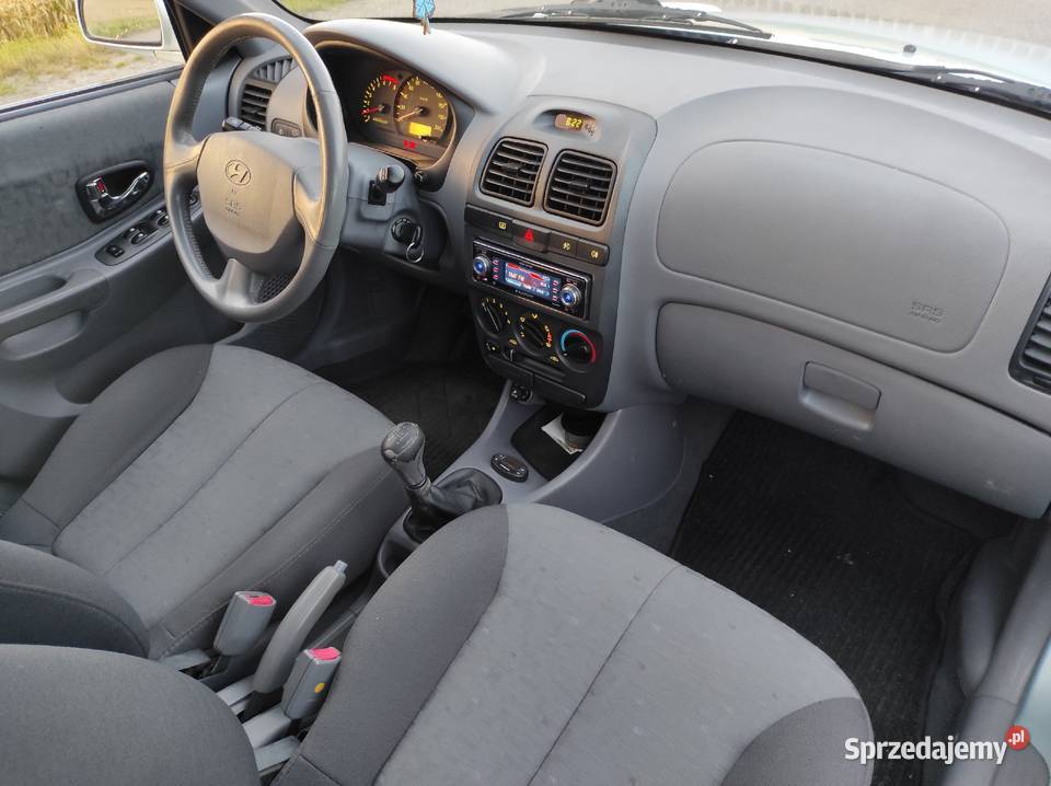 Hyundai Accent II 13 12V 86 2005 171000 z Niemie Hatchback Przeworsk