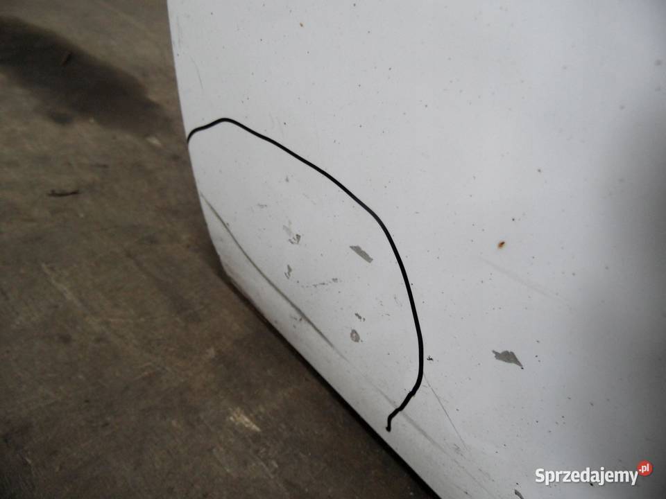 OPEL CORSA E 17r drzwi lewe przód