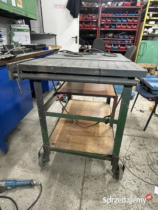 Stół warsztatowy z imadłem i gniazdem do Tychy