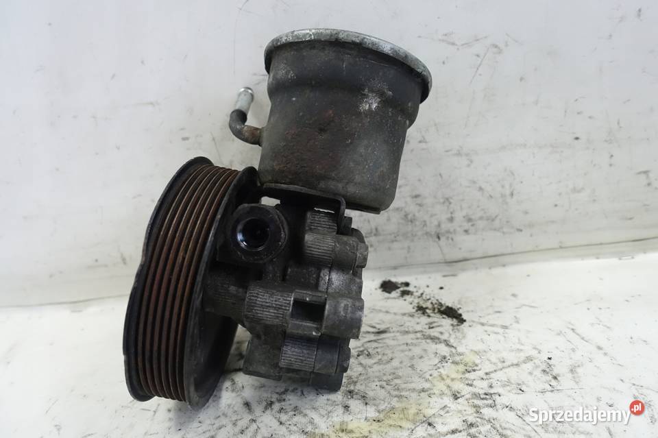 Toyota RAV4 RAV4 III 22 D4D POMPA WSPOMAGANIA Chełm