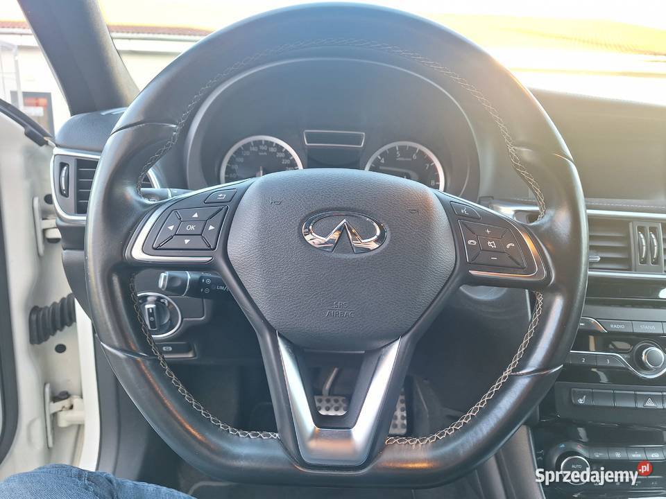 Infiniti Q30 20t Sport AWD 7DCT czujnik parkowania Gdańsk sprzedam