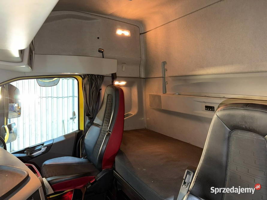 Volvo FH 460 do przewozu pelettu ziarna Napęd tylna oś Warszawa