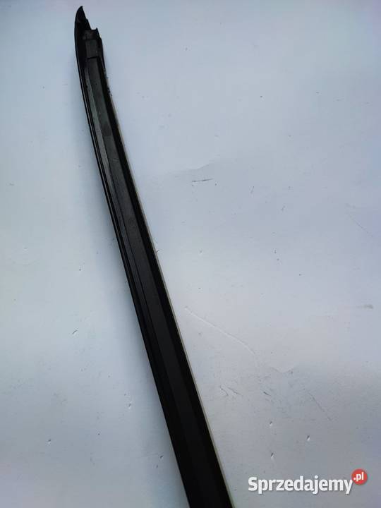 listwa szyby przedniej Opel Vectra B stan