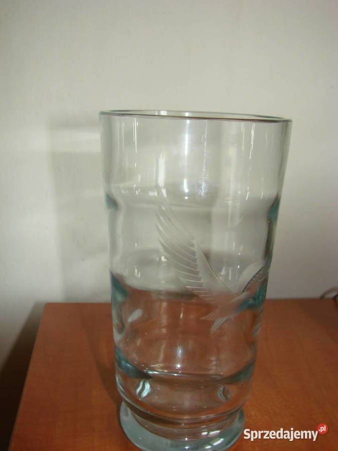 stary skandynawski wazon z ptakiem