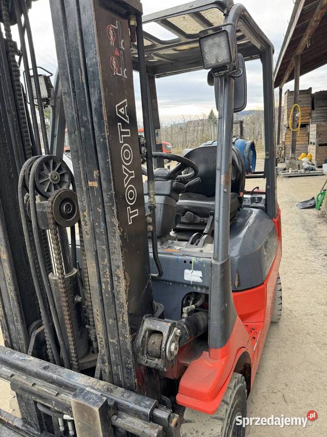 Wózek widłowy Toyota 18 Olszana