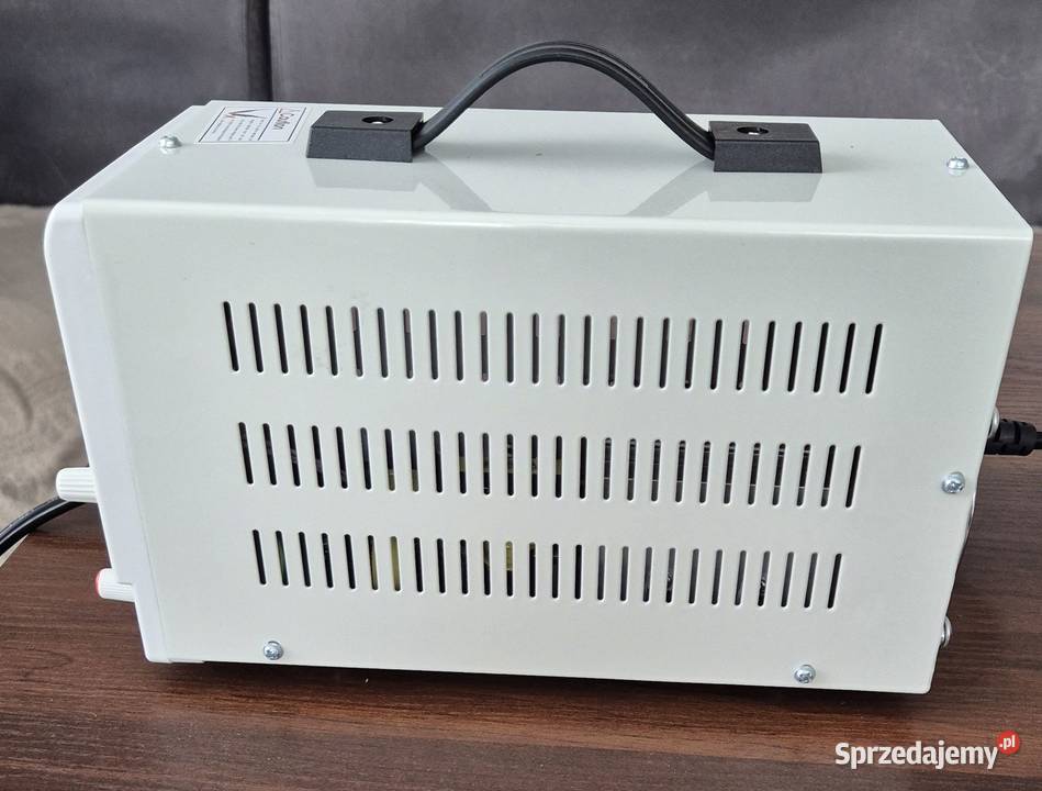 Zasilacz warsztatowy 30V5A