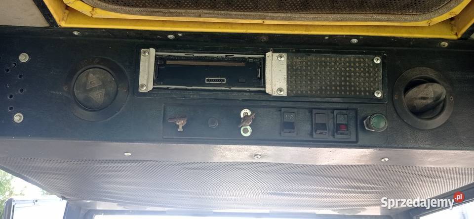 Ciągnik John Deere 3140