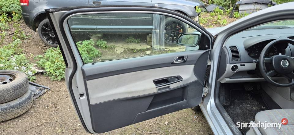 Drzwi lewe Vw Polo 9N LA7W Słupsk sprzedam