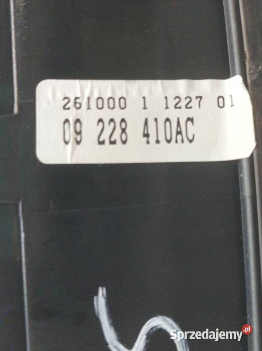 LICZNIK 09228410AC 25 D 130 Opel Omega III Rok produkcji 2000