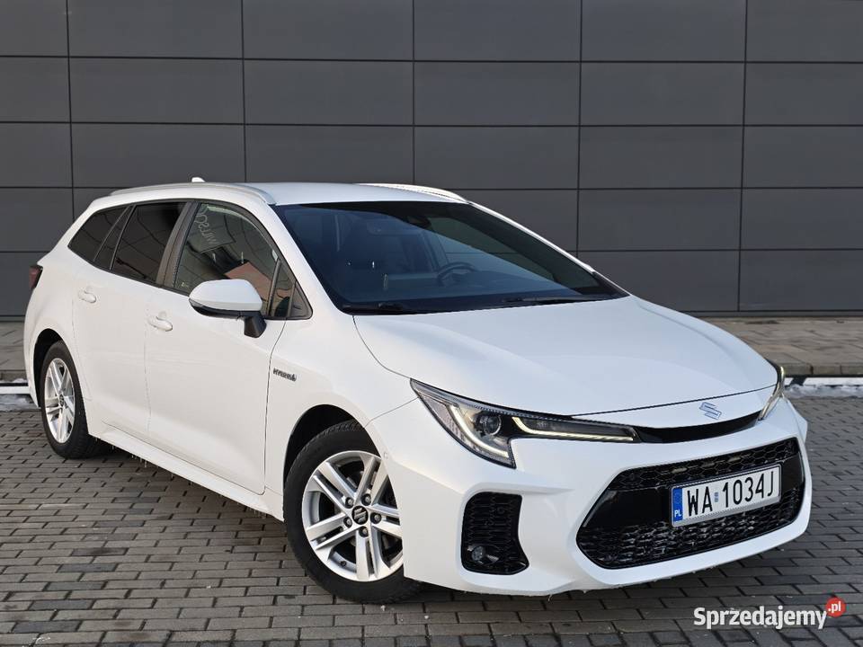 Suzuki Swace Toyota Corolla 18 hybrid 122 1 reflektory ksenonowe Warszawa