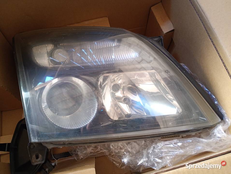 Lampy przód Vectra C przedlift lubelskie Dobryniów-Kolonia