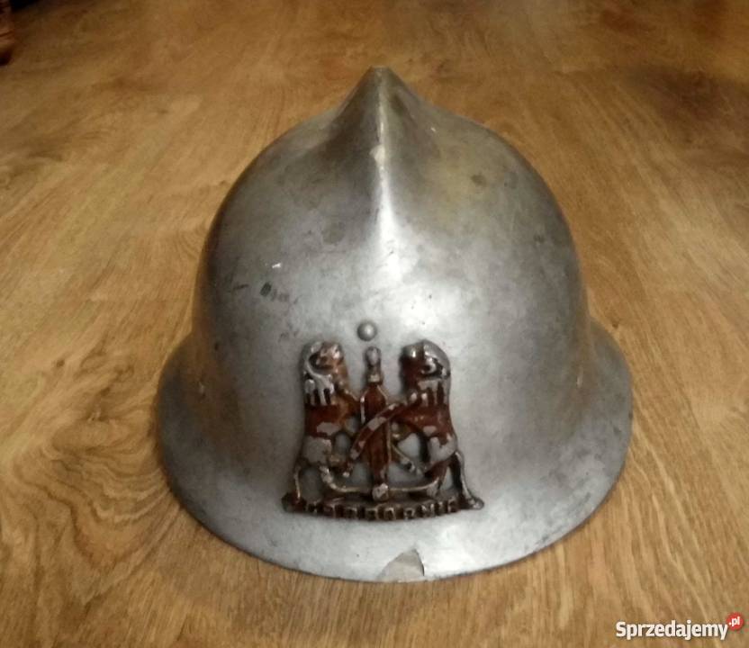 Stary hełm strażacki z emblematem PIĘKNY Kraków