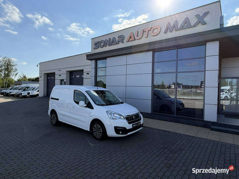 Peugeot Partner 16HDI 100 BezwypadkowyI pełny VAT Radom sprzedam