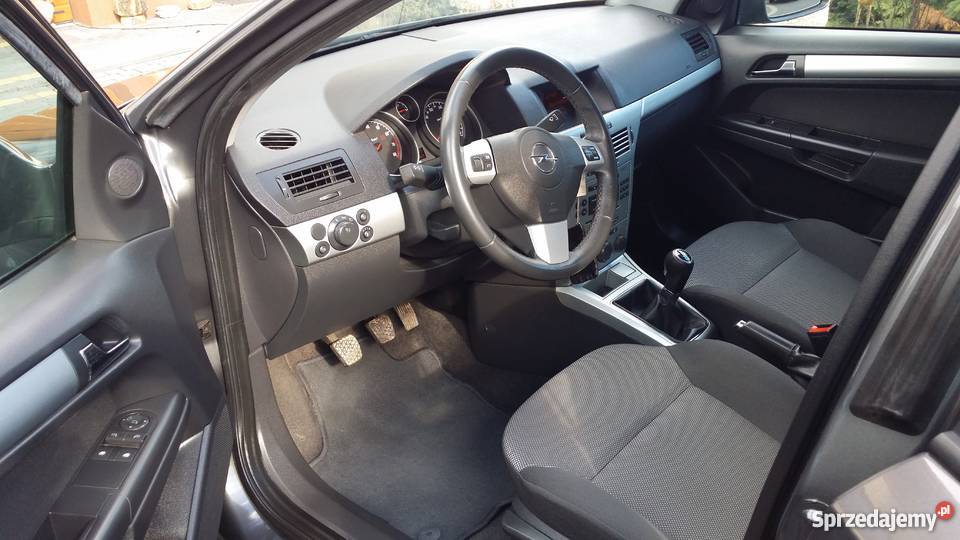 Opel Astra H 2009 145 000 Benzyna Hatchback 4/5 Wielmoża sprzedam