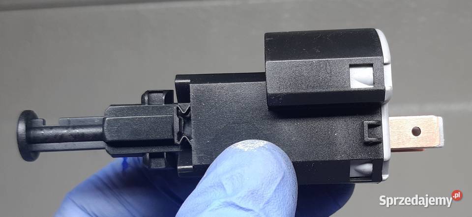 WŁĄCZNIK ŚWIATEŁ STOP OPEL ASTRA G VECTRA B Mielęcin sprzedam