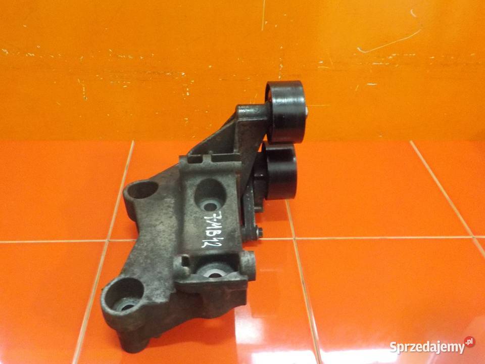 MEGANE III SCENIC 16 DCI 14r 131 lapa mocowanie Suków