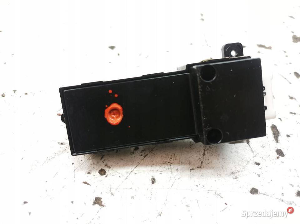 PRZEŁĄCZNIK SZYB LEWY TYŁ 935803J000WK Hyundai osobowe