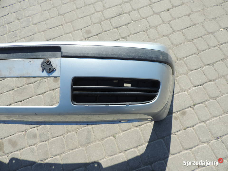 SKODA OCTAVIA 1 FL ZDERZAK PRZEDNI Rok produkcji 2001 Zderzaki