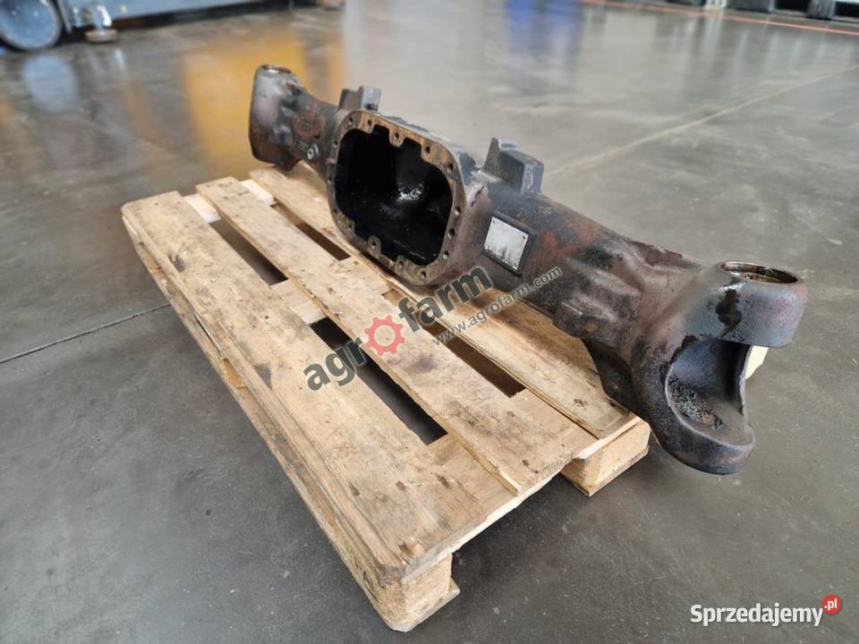 Obudowa przednigo mostu Claas Axos 340 Układ kierowniczy i oś przednia Byków